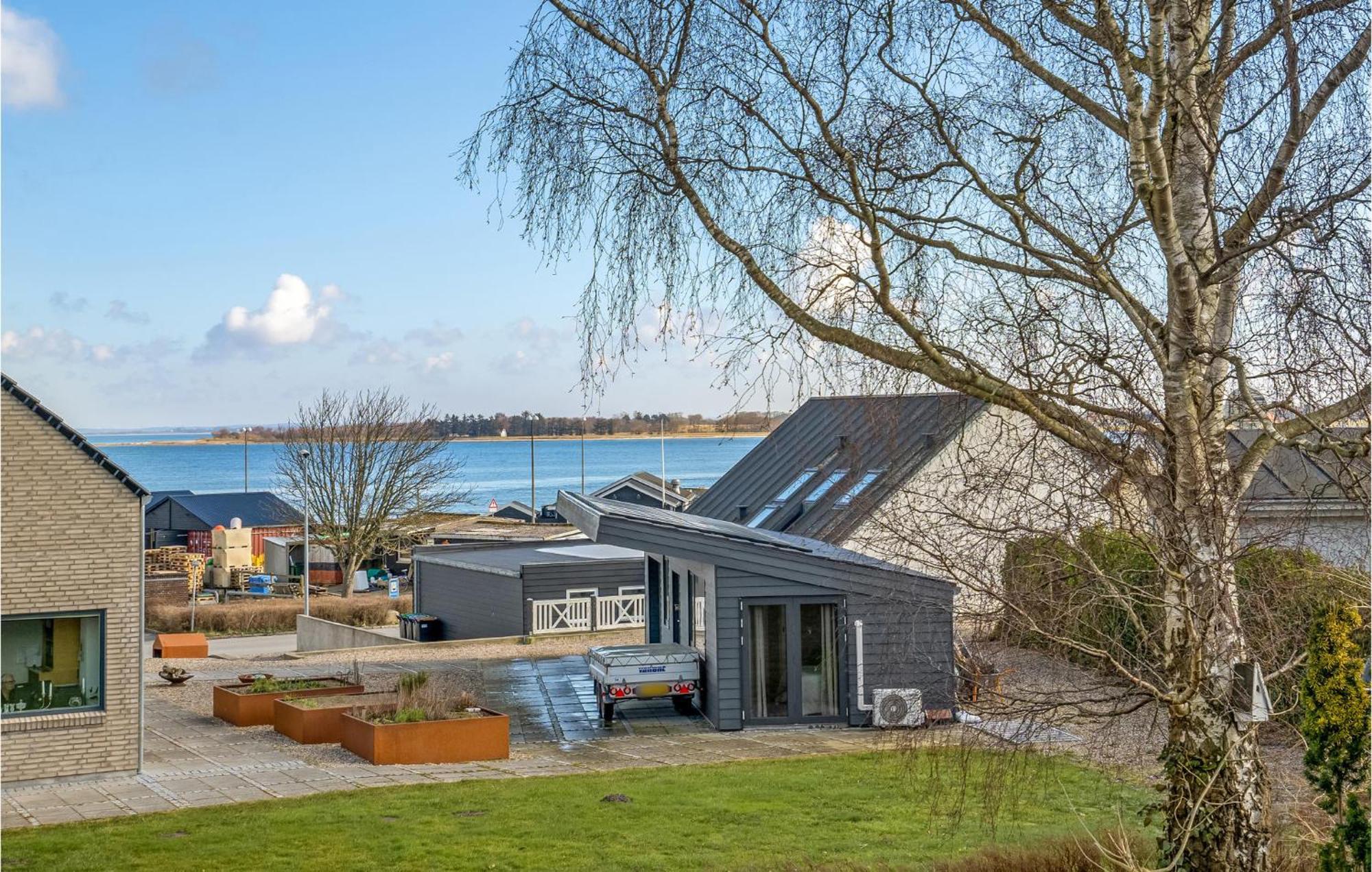 Stunning Home In Haderslev With Wifi Extérieur photo