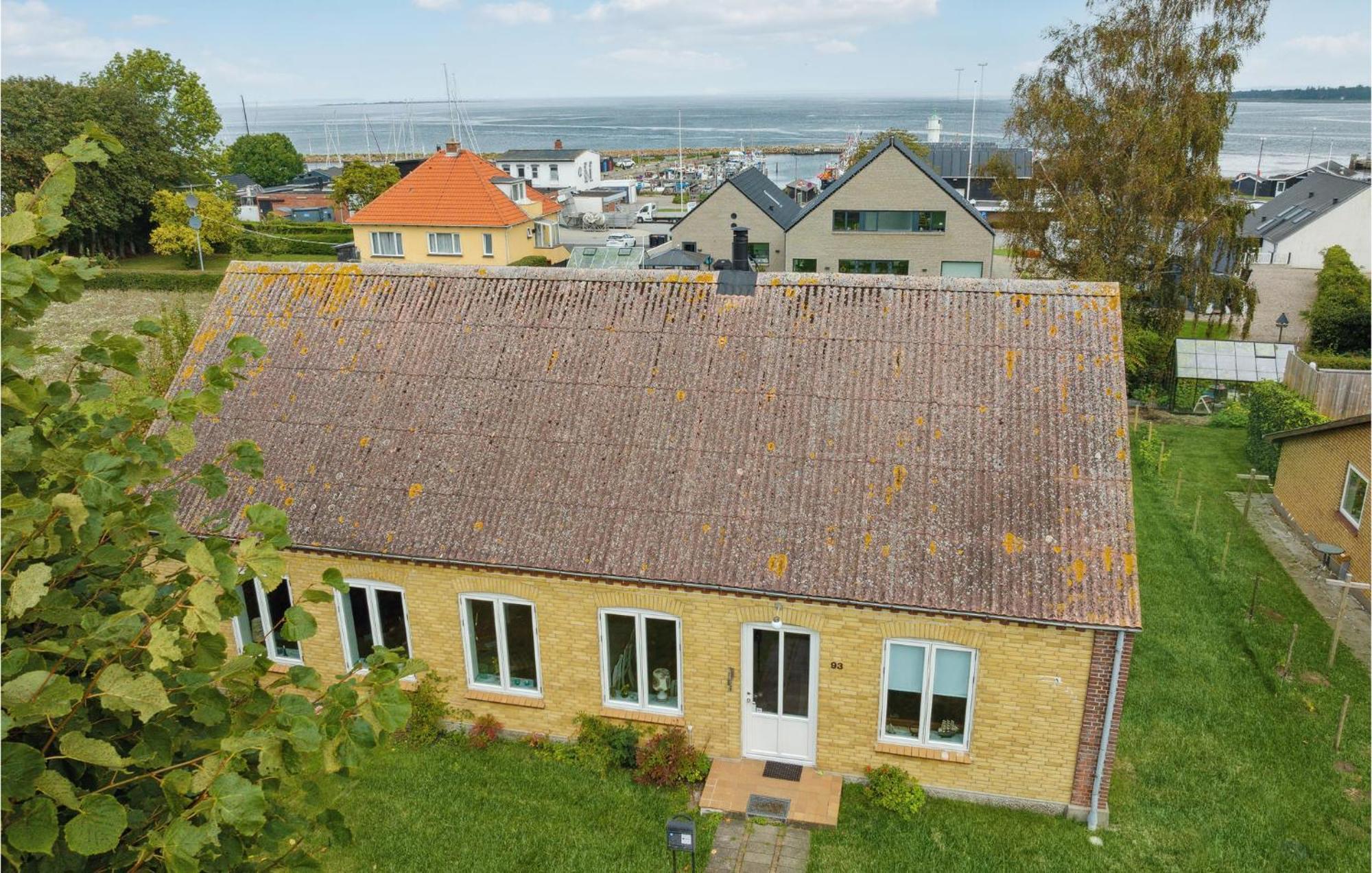 Stunning Home In Haderslev With Wifi Extérieur photo