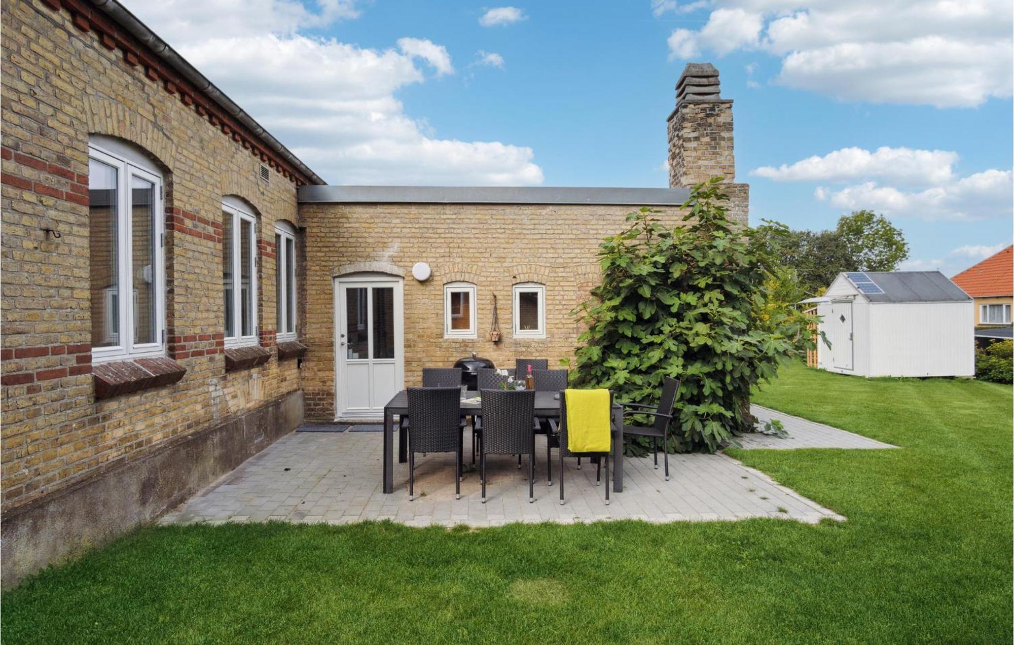Stunning Home In Haderslev With Wifi Extérieur photo